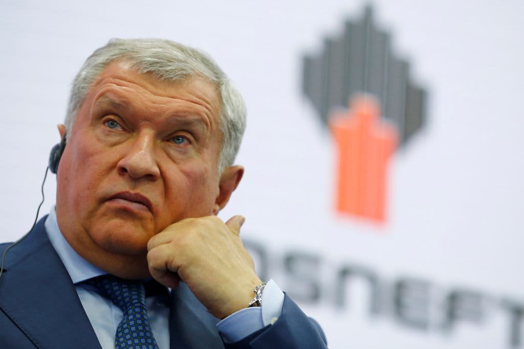 Frankreich beschlagnahmt eine Yacht, die mit Rosneft-Chef Igor Sechin in Verbindung steht