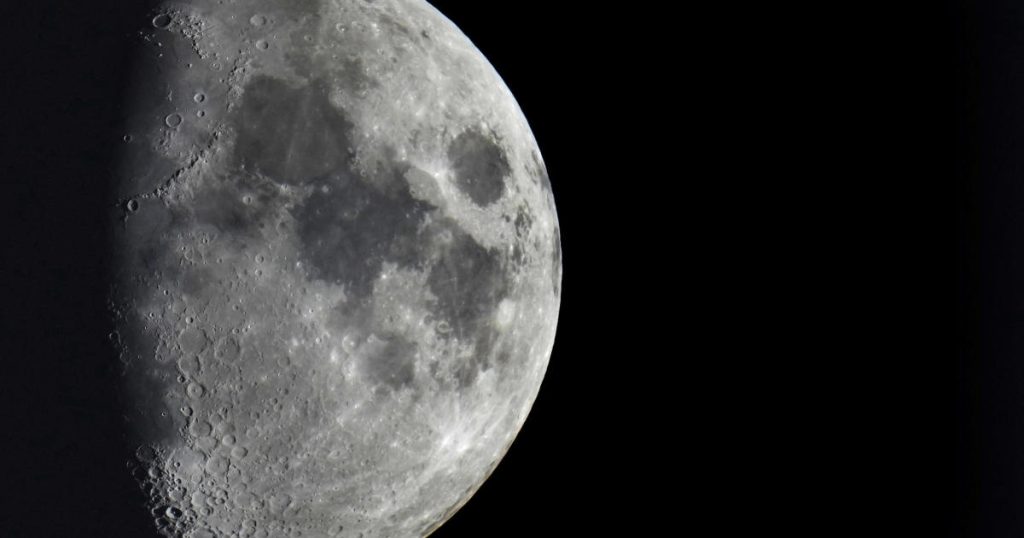 „Mysteriöser“ Weltraumschrott auf dem Weg, am Freitag mit 5.800 Meilen pro Stunde auf den Mond zu stürzen