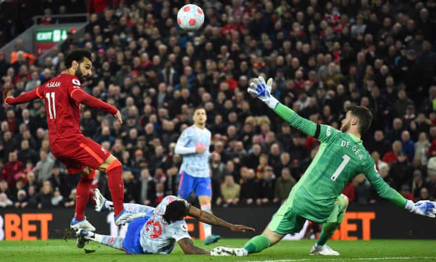 Mohamed Salah macht Liverpools Sieg über Manchester United komplett.