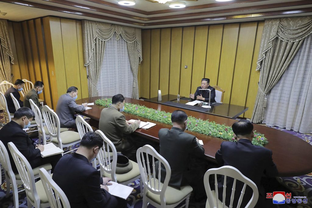 Nordkorea meldet 6 Todesfälle, nachdem es den COVID-19-Ausbruch akzeptiert hat