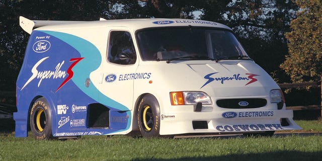 SuperVan 1994 wurde von einem Formel-1-V8 angetrieben.
