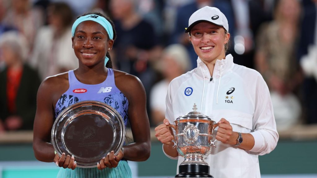 Iga Swiatek gewinnt die French Open, schlägt Coco Gauff im Damen-Finale
