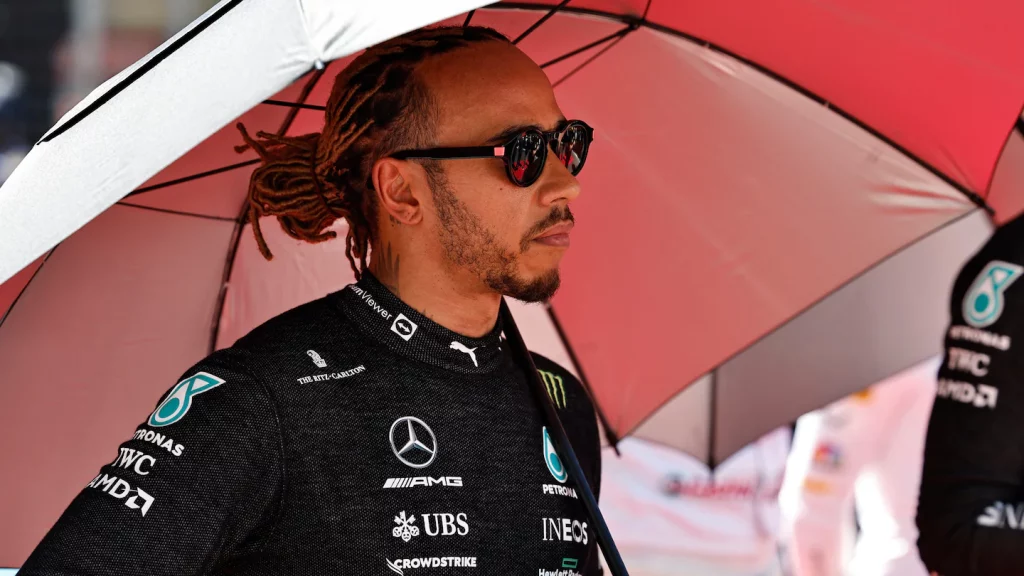Lewis Hamilton fordert Veränderungen in der Formel 1, nachdem Nelson Piquet rassistische Beleidigungen verwendet hat