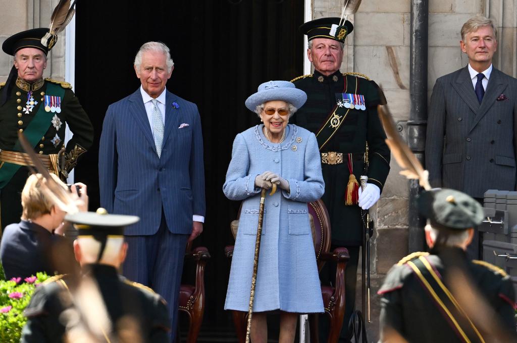 Die Arbeitspflicht von Queen Elizabeth sinkt aufgrund gesundheitlicher Bedenken