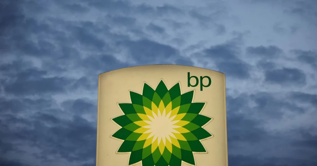 BP erhöht die Dividende, nachdem die Gewinne ein 14-Jahres-Hoch erreicht haben