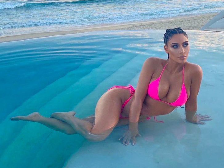 Kim Kardashian Hotshots