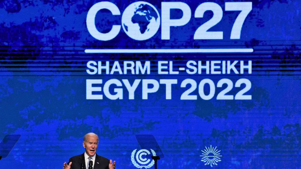 Foto: Präsident Joe Biden hält am 11. November 2022 eine Rede während der Klimakonferenz COP27 im Ferienort Sharm el-Sheikh am Roten Meer in Ägypten.