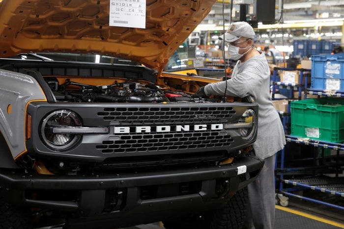Ford ruft 518.000 SUVs in den Vereinigten Staaten wegen eines möglichen Kraftstofflecks und Brandrisikos zurück