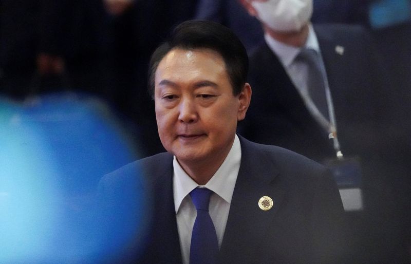 Der südkoreanische Präsident warnt vor einem harten Durchgreifen, da der Streik der Lkw-Fahrer in den zweiten Tag geht