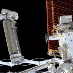 Astronauten installieren eine neue Solaranlage außerhalb der Internationalen Raumstation – Spaceflight Now