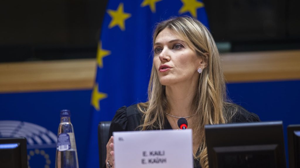 Das Europäische Parlament entlässt Eva Kayley nach Korruptionsvorwürfen in Katar als Vizepräsidentin