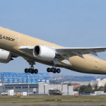 Airbus A350F absolviert Erstflug und fordert Boeing im Frachtmarkt heraus